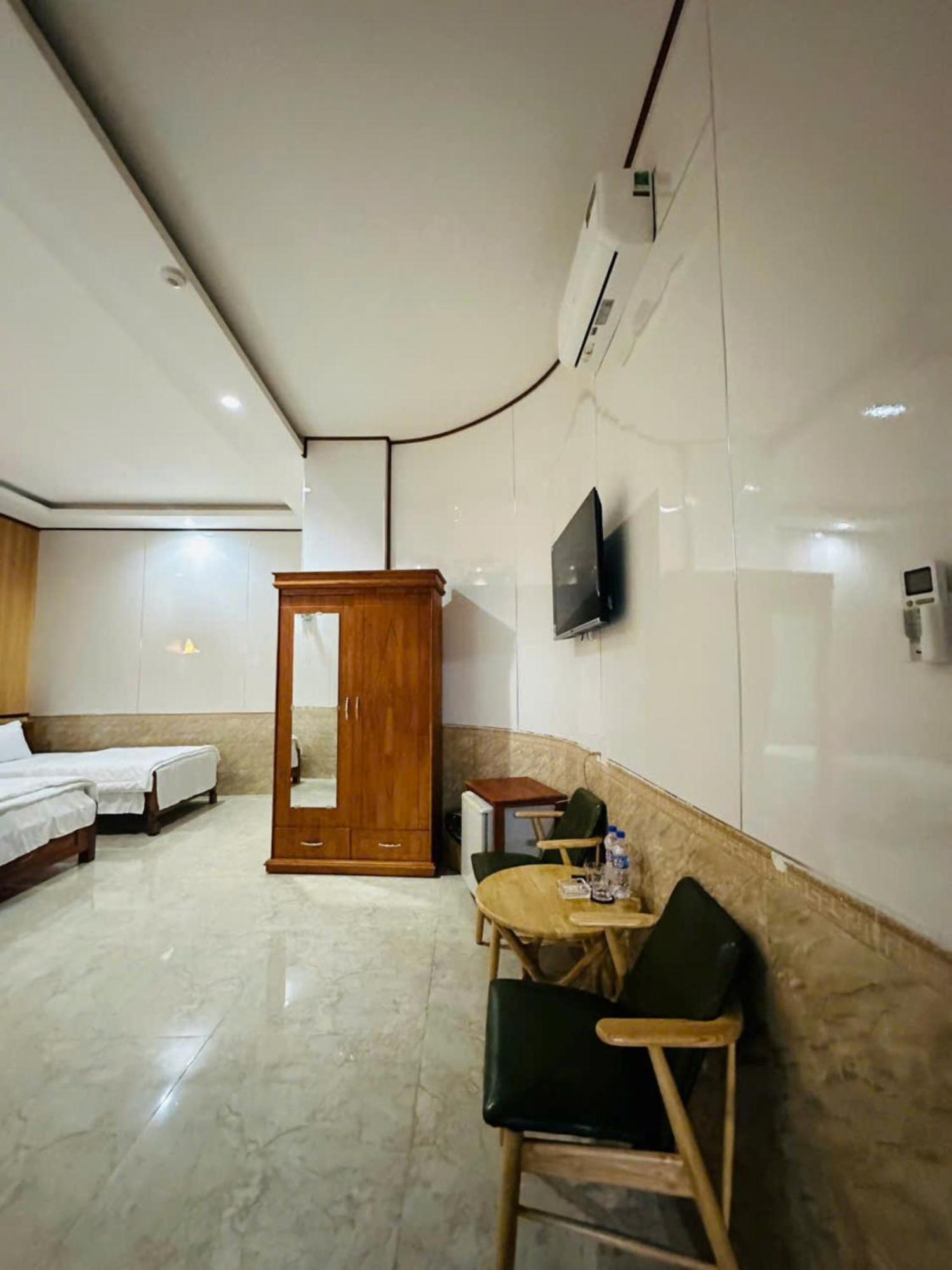 Binh Minh Hotel بلايكو المظهر الخارجي الصورة